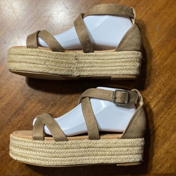 AMS wedge platform strappy Sandals size 8 - Picture 6 of 8